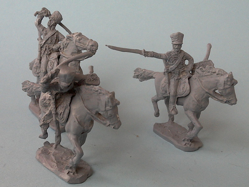 Preußische Husaren (den Säbel schwingend)