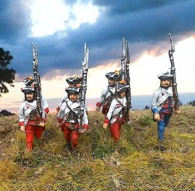 7097-s 1740 - 1763: Österreich Ungarische Füsiliere (marschierend)