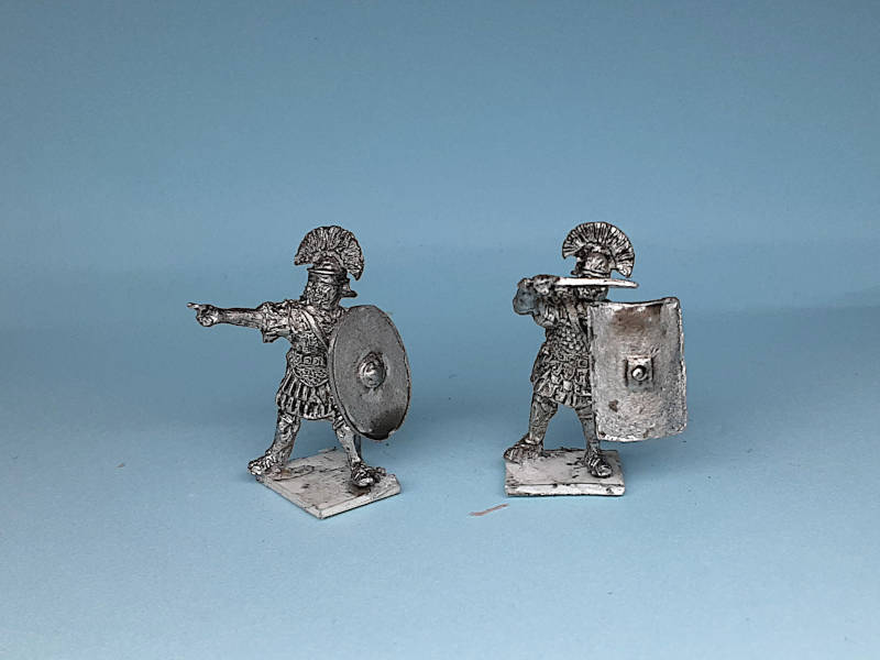 1 - 2 AD: Centurionen (im Kampf) - 1/72
