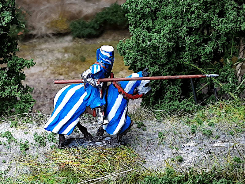 Ritter mit Topf-Helm "ohne Schmuck" (13. - 14 Jhd..) - 1/72