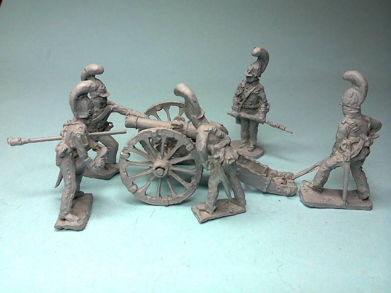 1805 - 1807: Russische reitende Garde-Artillerie (das Geschütz ladend)