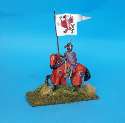 12 - 13 Jhd.: Ritter mit Topf-Helm - 1/72