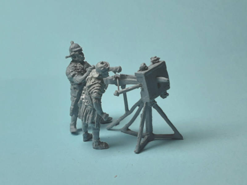 200 BC - 5 AD: Römische Katapultbedienung mit Skorpion - 1/72