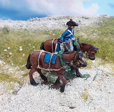 0934-s 1805 - 1808: Französische Linien-Artillerie - Trainsoldat mit Zweispitz - 1/72