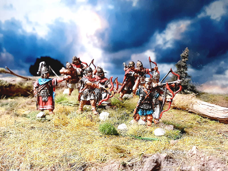 1 - 2 AD: Römische Bogenschützen und Zenturio (1/72)