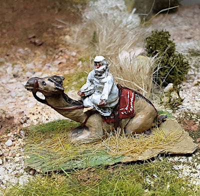 m-012-s Beduine (auf einem Dromedar sitzend) - 1/72