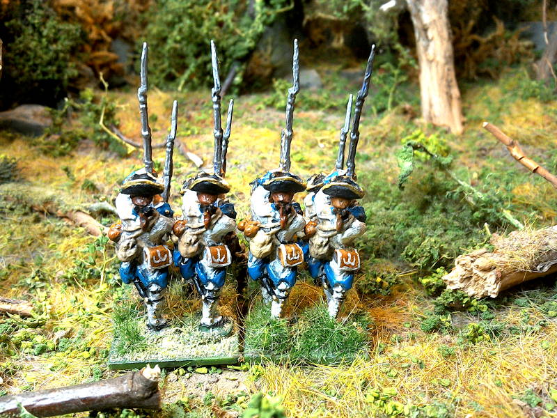 1754 - 1763: Französische Linieninfanterie (die Muskete in Bereitschaft)